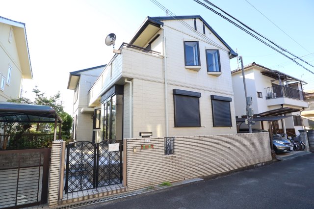 橿原市北妙法寺町戸建