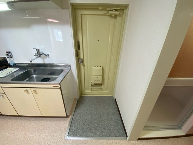 マンション幸宝の玄関写真