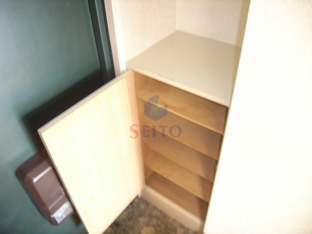 その他設備　靴箱