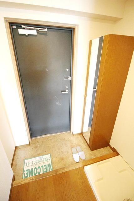 玄関　★ダブルキーロック付の玄関です★