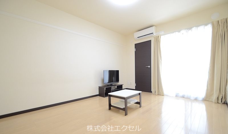 居室・リビング　同等タイプのイメージ写真です。