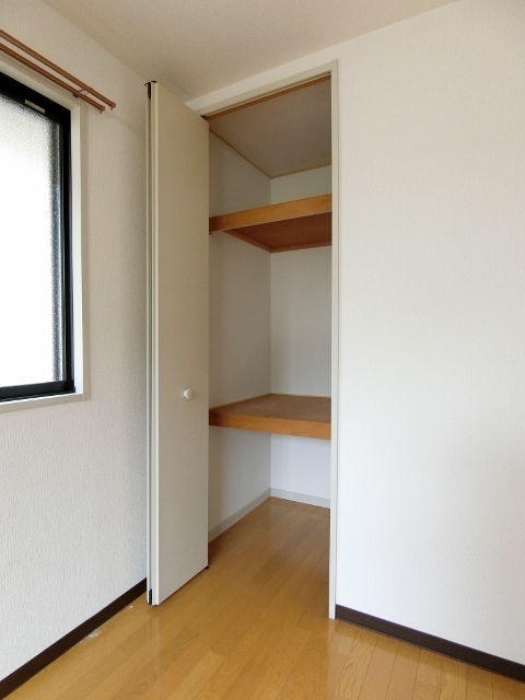 収納　図面と現状に相違がある場合には現状を優先
