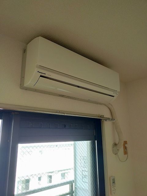 その他設備　もちろんエアコンもついて夏も冬も快適です☆