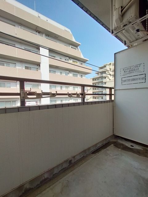 バルコニー　洗濯物が干しやすいバルコニーです☆