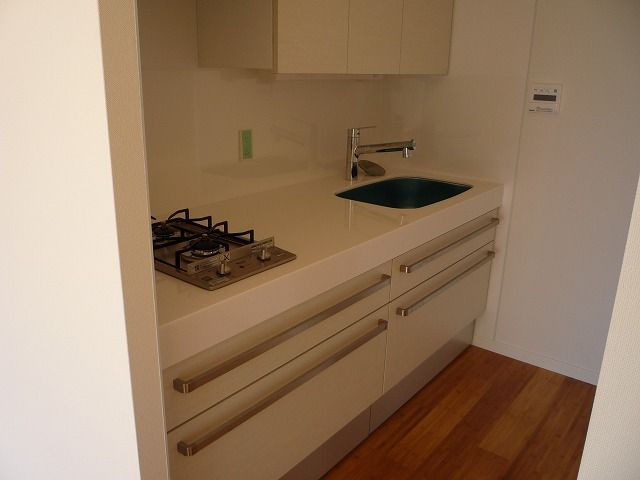 キッチン　※写真は別タイプのお部屋です。