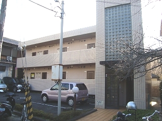 京都市左京区北白川上池田町のマンションの建物外観