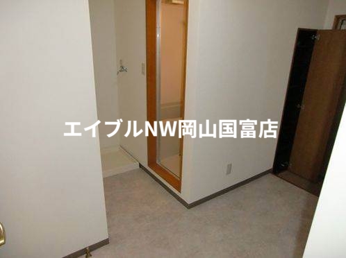 その他　別のお部屋の写真です。実際とは異なります。