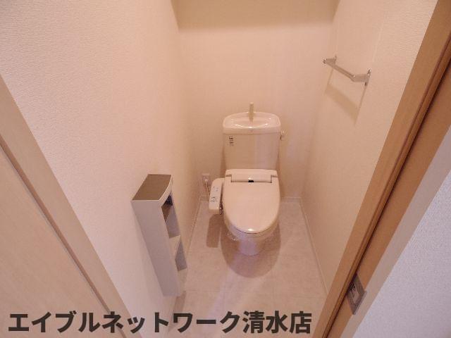 【静岡市清水区追分のアパートのトイレ】