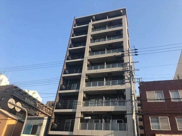 ロイスグラン神戸下沢通の建物外観