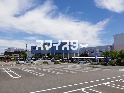 【武蔵村山市学園のマンションのショッピングセンター】