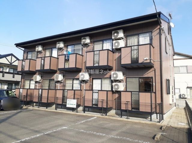 【カーサ 木太の建物外観】