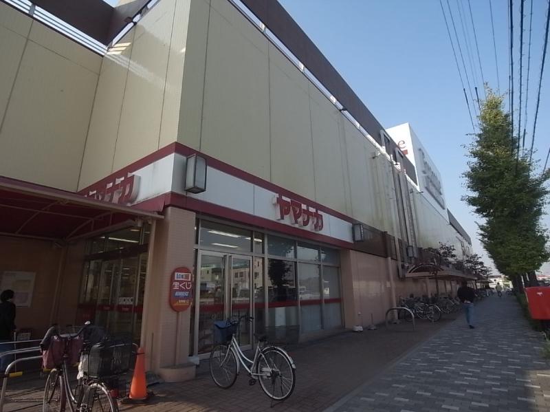 【名古屋市中川区荒中町のアパートのスーパー】