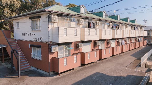 【栗真ハイマートエクセル　C棟の建物外観】