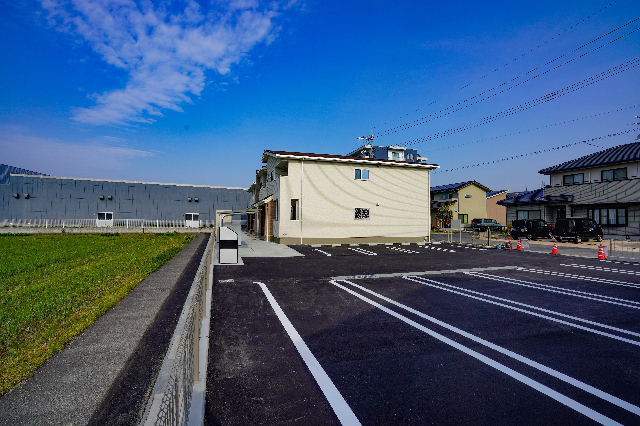 瀬戸内市邑久町豊安のアパートの建物外観