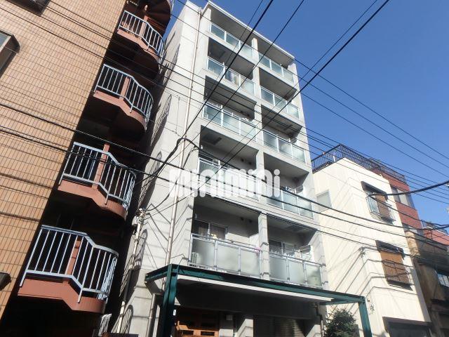 竹山ビル六番館の外観