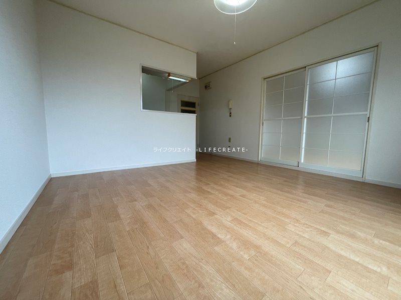 居室・リビング　写真は106号室