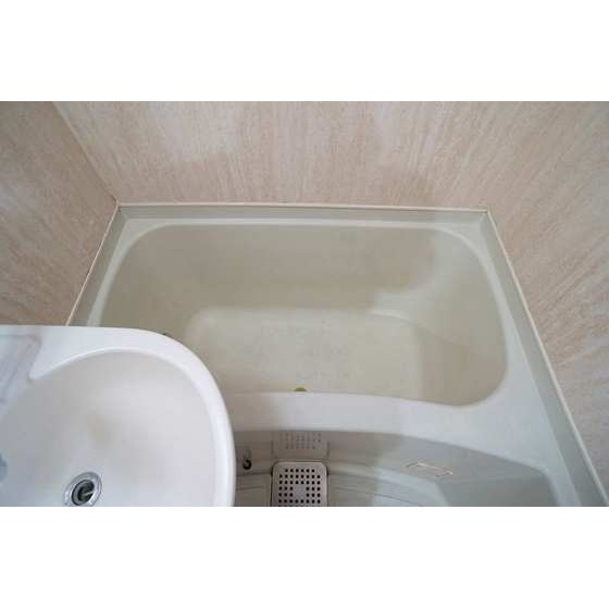 バス・シャワールーム　追い焚き機能完備