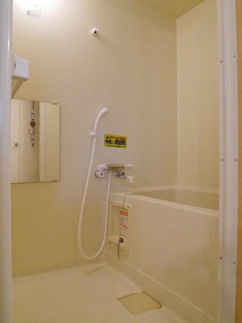 バス・シャワールーム　浴室