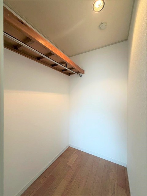 収納　ウォークインクローゼット