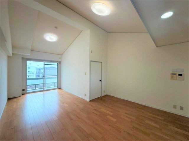 居室・リビング　ＬＤＫ約１５．６帖