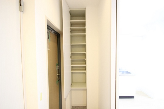 収納　※別号室の写真です。