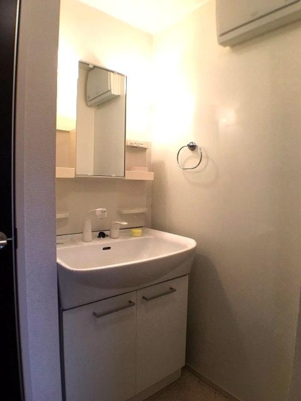 洗面設備　図面と現状に相違がある場合には現状を優先