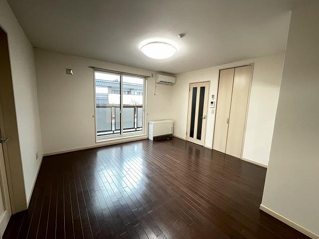 居室・リビング　リビング１