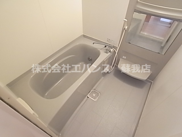 バス・シャワールーム　日々の疲れを癒すお風呂付です