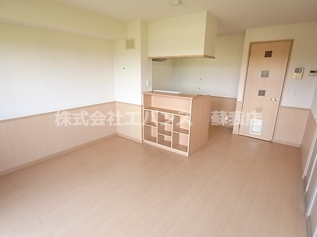 居室・リビング　居間です