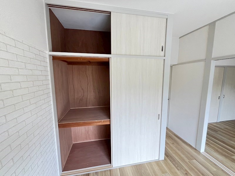 収納　お写真は以前のものになります。