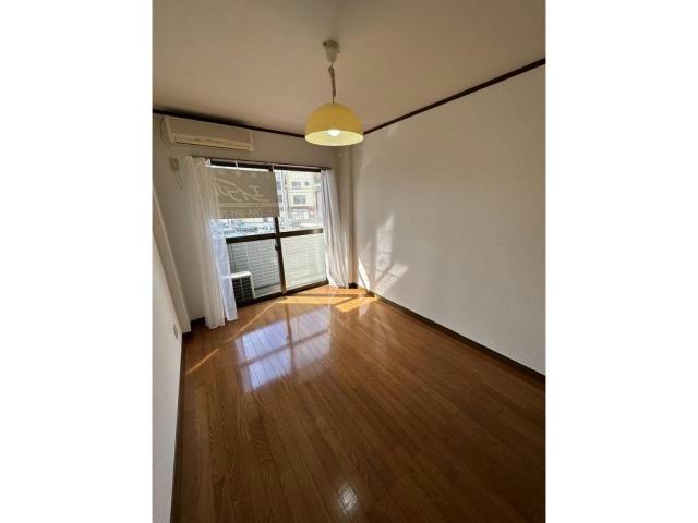 居室・リビング　洋室3