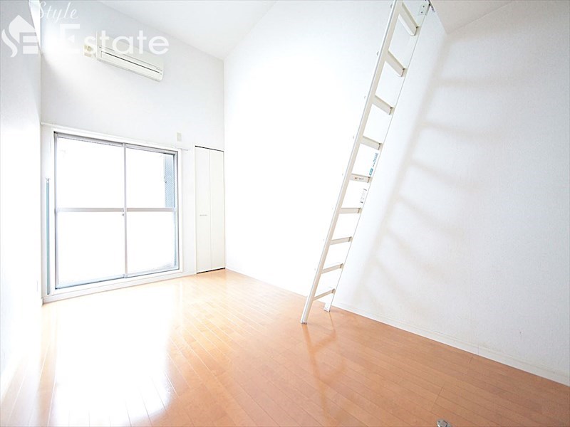 居室・リビング　洋室