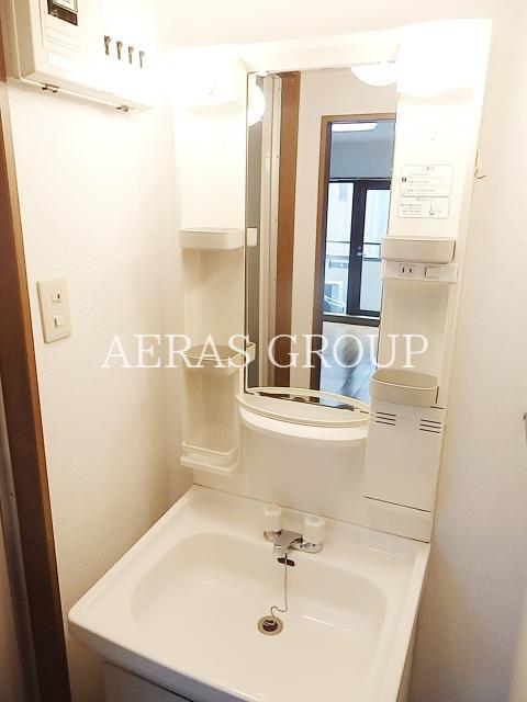 洗面設備　同仕様参考写真