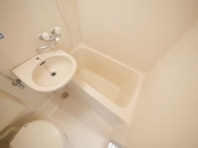 バス・シャワールーム　★深さのあるバスです★