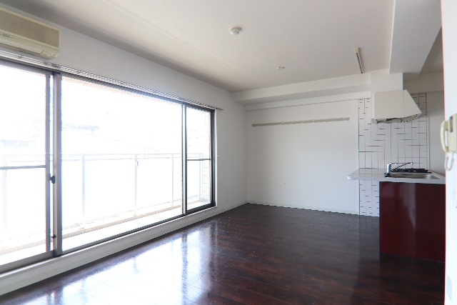 居室・リビング　別室の参考写真です。※現況優先