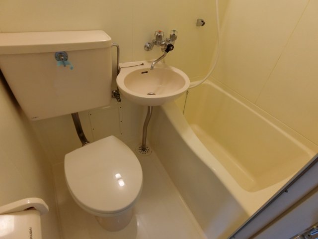 バス・シャワールーム　別室参考写真