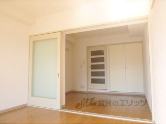 居室・リビング　洋室