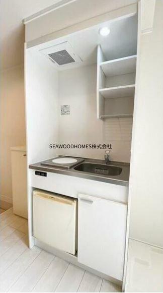 キッチン　お気に入りの食器を並べ、毎日料理が楽しい空間。