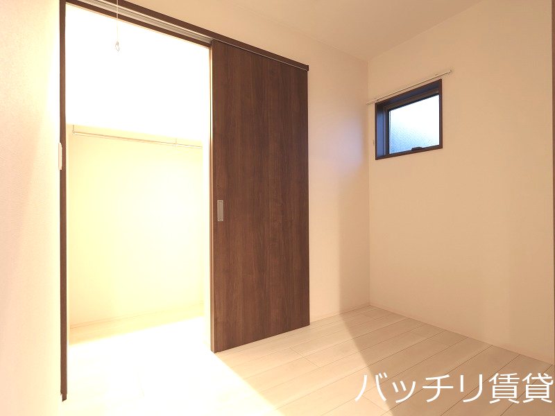 収納　別室写真の為、現状を優先いたします。別室写真の為、現状を優先