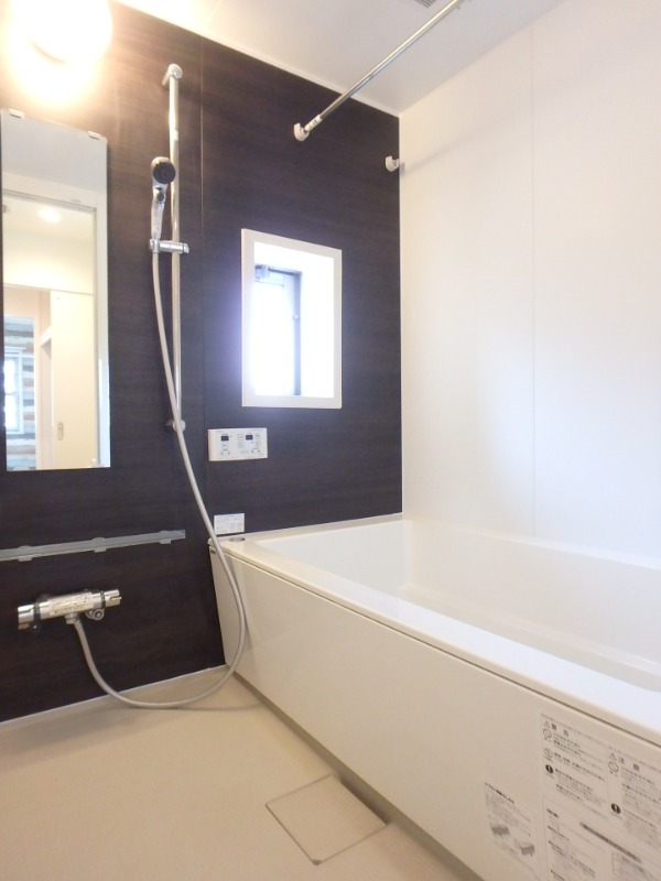 バス・シャワールーム　図面と現状に相違がある場合には現状を優先