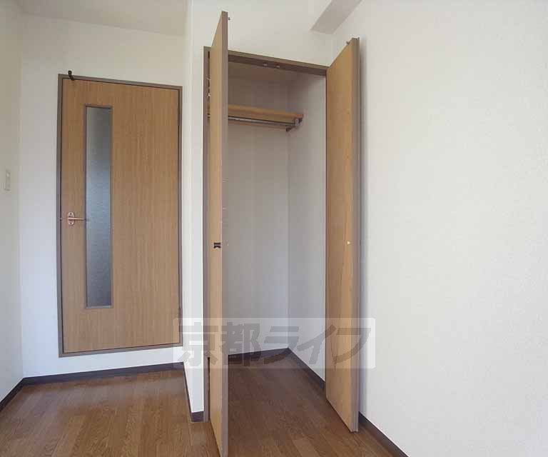 収納　奥行のある収納です。