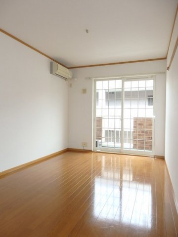 居室・リビング　ゆったり過ごせるリビングです