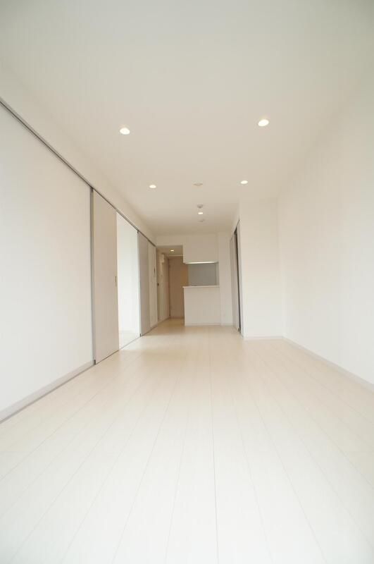 居室・リビング　☆明るい洋室☆