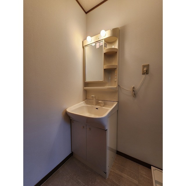 洗面設備　※参考。写真はＢ２０５号。