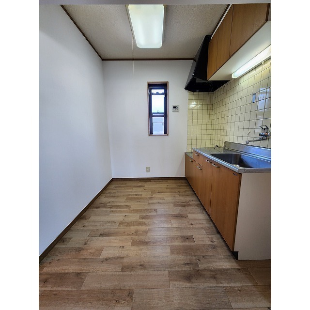 キッチン　※参考。写真はＢ２０５号。