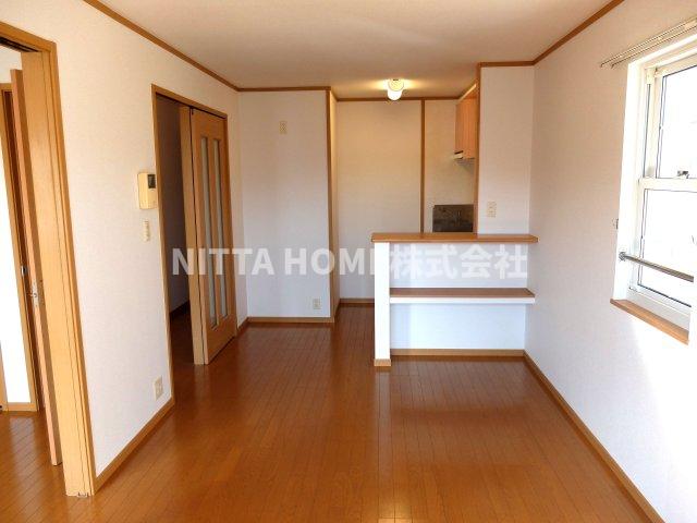 居室・リビング　リビング１１．７帖あります＊