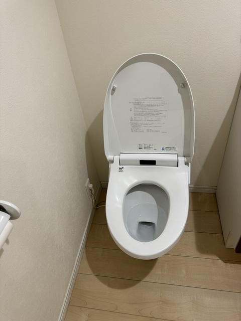 トイレ　トイレ