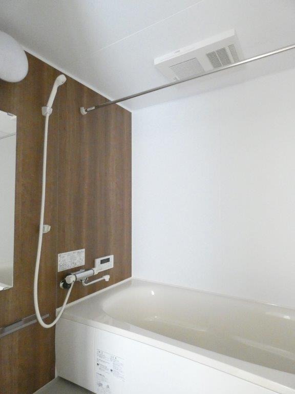 バス・シャワールーム　図面と現状に相違がある場合には現状を優先