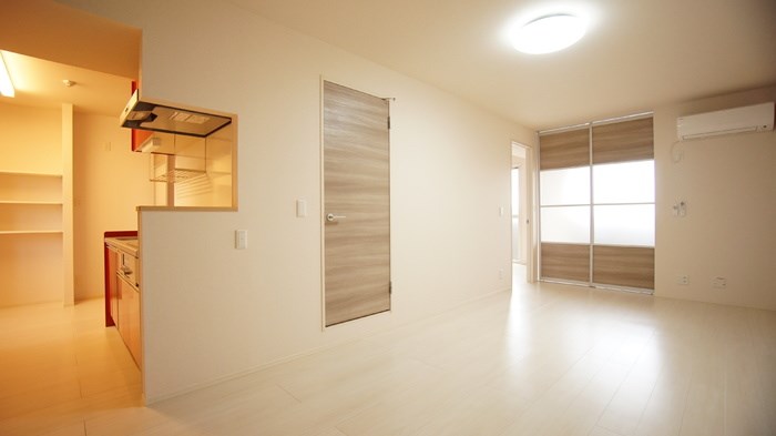 居室・リビング　リビングとベッドルームを分けて使える1LDK