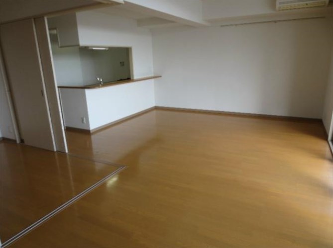 居室・リビング　同仕様写真